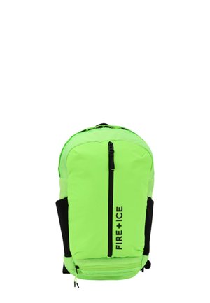 Neon groene rugzak met zwarte accenten, gemaakt van lichtgewicht materiaal. Beschikt over een verticale rits en mesh zijvakken. Merknamen zichtbaar.