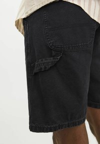 Jack & Jones LOOSE FIT  - Kratke hlače od trapera - black