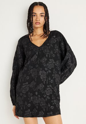 MINI DRESS - Koktailové šaty/večierkové šaty - black