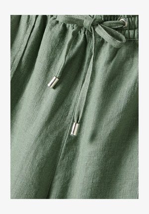 Groene linnen shorts met een elastische tailleband en een trekkoord, afgewerkt met zilveren metalen uiteinden. Textuurstof met een natuurlijke uitstraling.