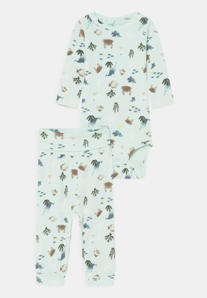 NBMHARALD SET UNISEX - Pantaloni - glacier