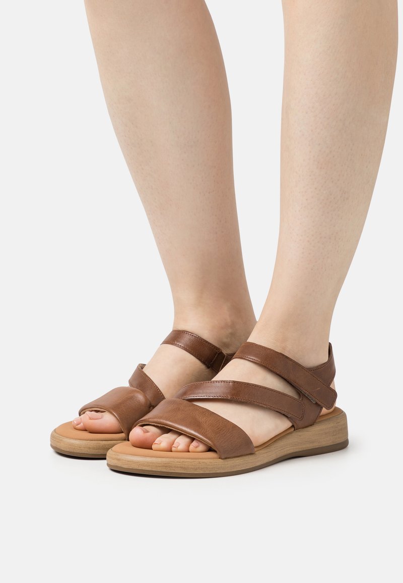 gabor peanut sandals