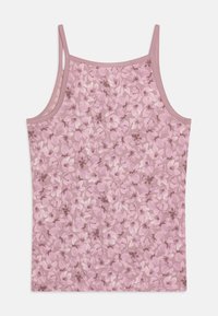 Top floreale in morbido tessuto rosa chiaro con spalline sottili. Presenta un motivo di fiori rosa chiaro e scuro su uno sfondo tenue.