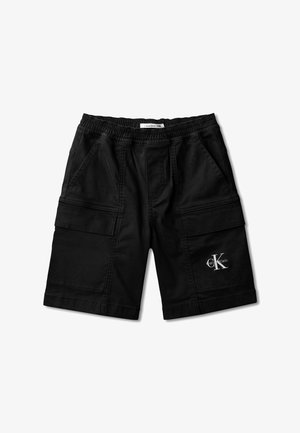 Svarte Calvin Klein cargoshorts med elastisk midjebånd, sidelommer og hvit brodert logo på venstre ben.
