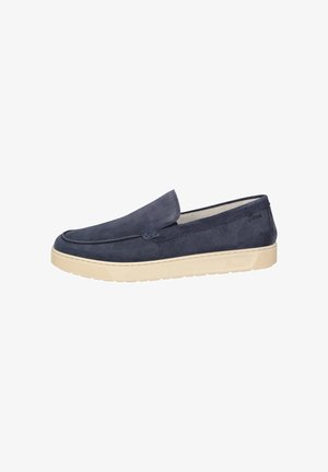 Mocassin à enfiler en daim bleu marine avec semelle en caoutchouc beige, talon bas et détails de couture minimalistes.