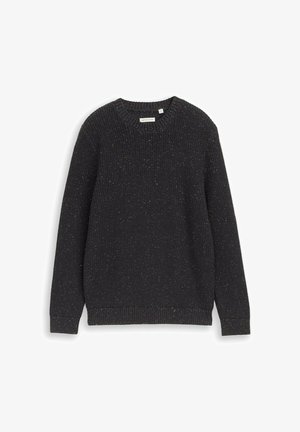 Schwarzer, gestrickter Pullover mit langen Ärmeln, Rundhalsausschnitt, gerippten Bündchen und Saum, flach auf weißem Hintergrund liegend.