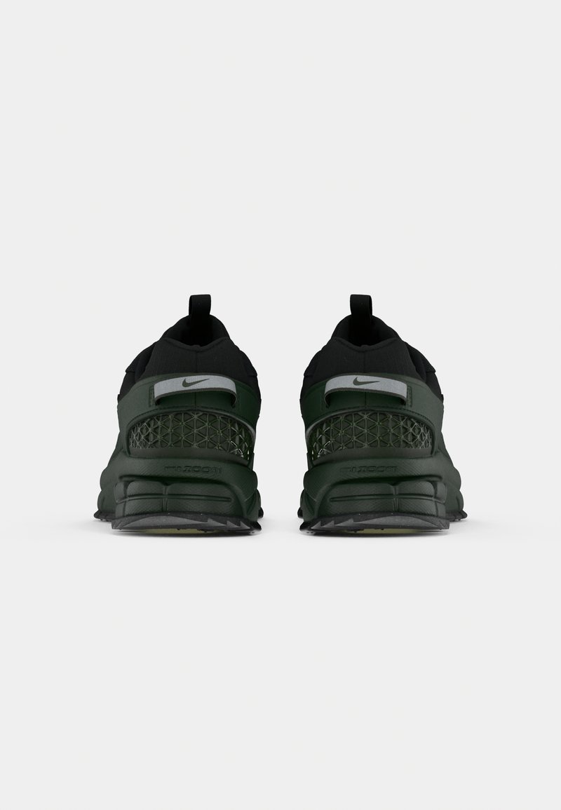 Nike Sportswear ZOOM VOMERO ROAM UNISEX - Trainers - sequoia  display picture 1