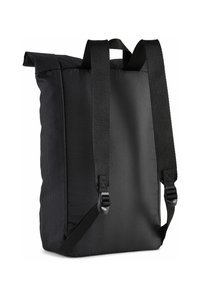 Sac à dos noir de forme rectangulaire, fabriqué en tissu durable, doté de bretelles réglables et d'une fermeture rouleau pour un stockage sécurisé.