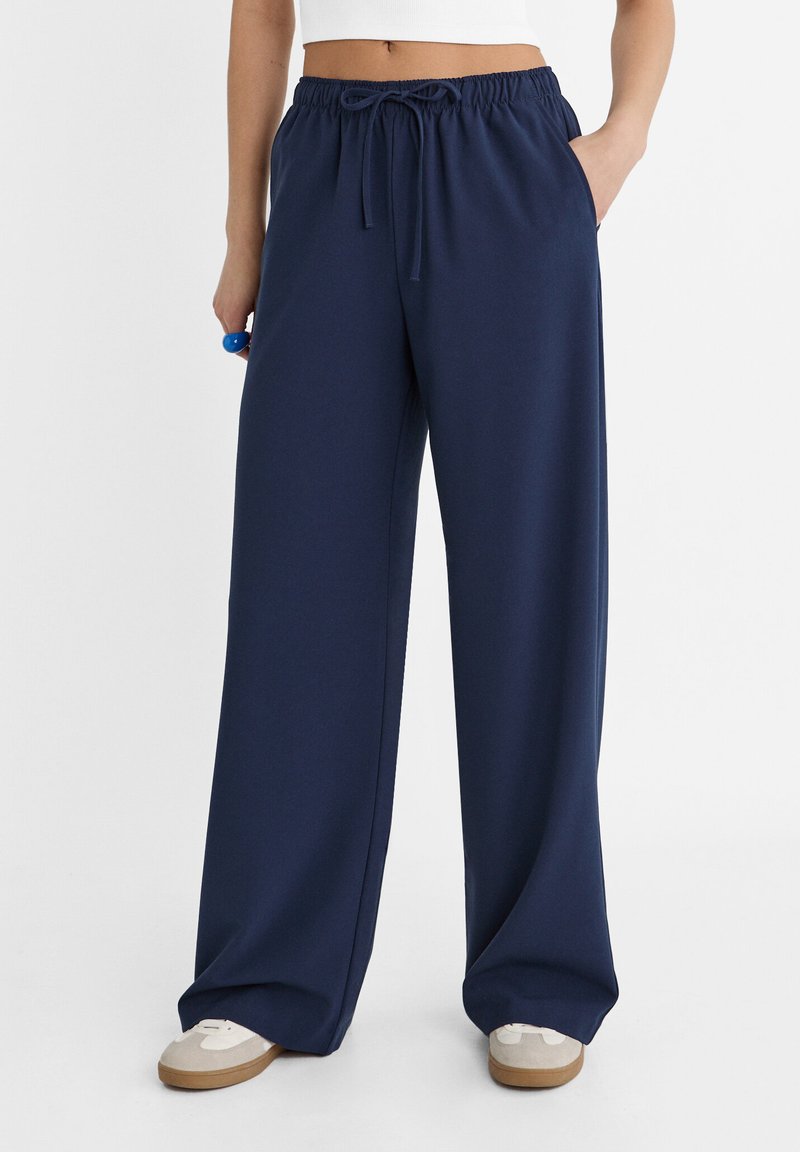 Stradivarius - LONG FLOWING - Pantalon classique - dark blue, Agrandir