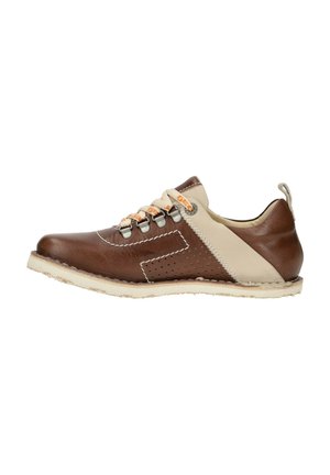 Lace-ups - brown
