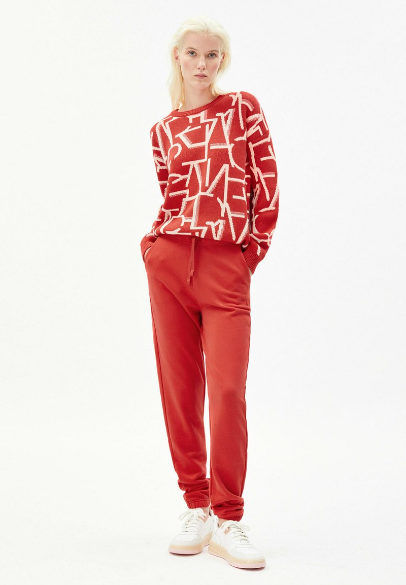 Damen Strickjacken | ARMEDANGELS OLESSYAA TYPO Strickpullover dark poppy undyed/rot - DF96012 Damen Strickjacken | ARMEDANGELS OLESSYAA TYPO Strickpullover dark poppy undyed/rot - DF96012