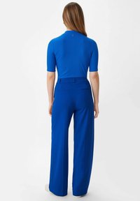 comma - T-shirt basic