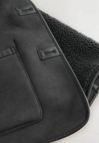 REVERSIBLE - Lengva striukė - grey