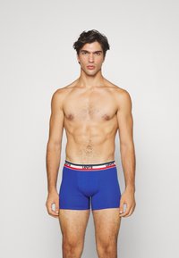 Levi's® MEN LOGO 3 PACK - Boxer alsónadrág - red/blue/yellow