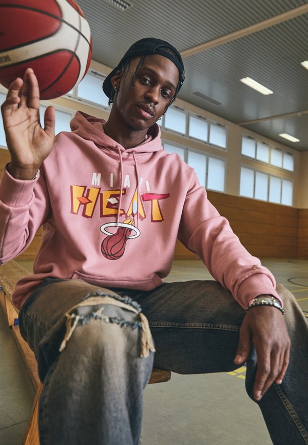 NBA MIAMI HEAT GRAPHIC OVERSIZED HOODIE - Vereinsmannschaften