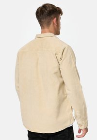 INDICODE JEANS THYGE - Camisa - cornstalk