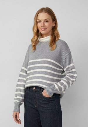- Sweter
