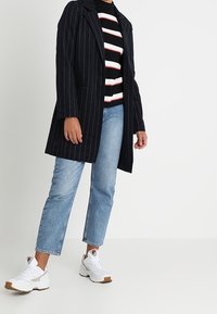 Even&Odd Klassinen takki - dark blue