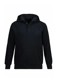 Marineblauwe sweatshirt met een capuchon, een voorste kangoeroe-tas en een kraag met twee knopen. Heeft een subtiele logoprint op de borst en geribde manchetten.