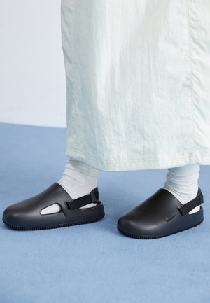 CALM - Mules - black