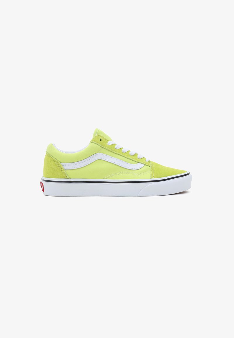 Vans Shoes Sepatu Vans Old Skool Sharp Green VANS UA CLASSIC SLIP