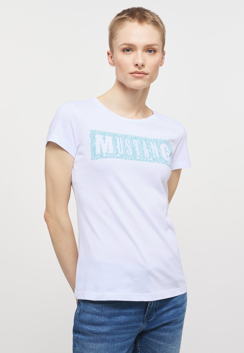 Damen T-Shirts | Mustang T-Shirt print weiß - IM11794 Damen T-Shirts | Mustang T-Shirt print weiß - IM11794