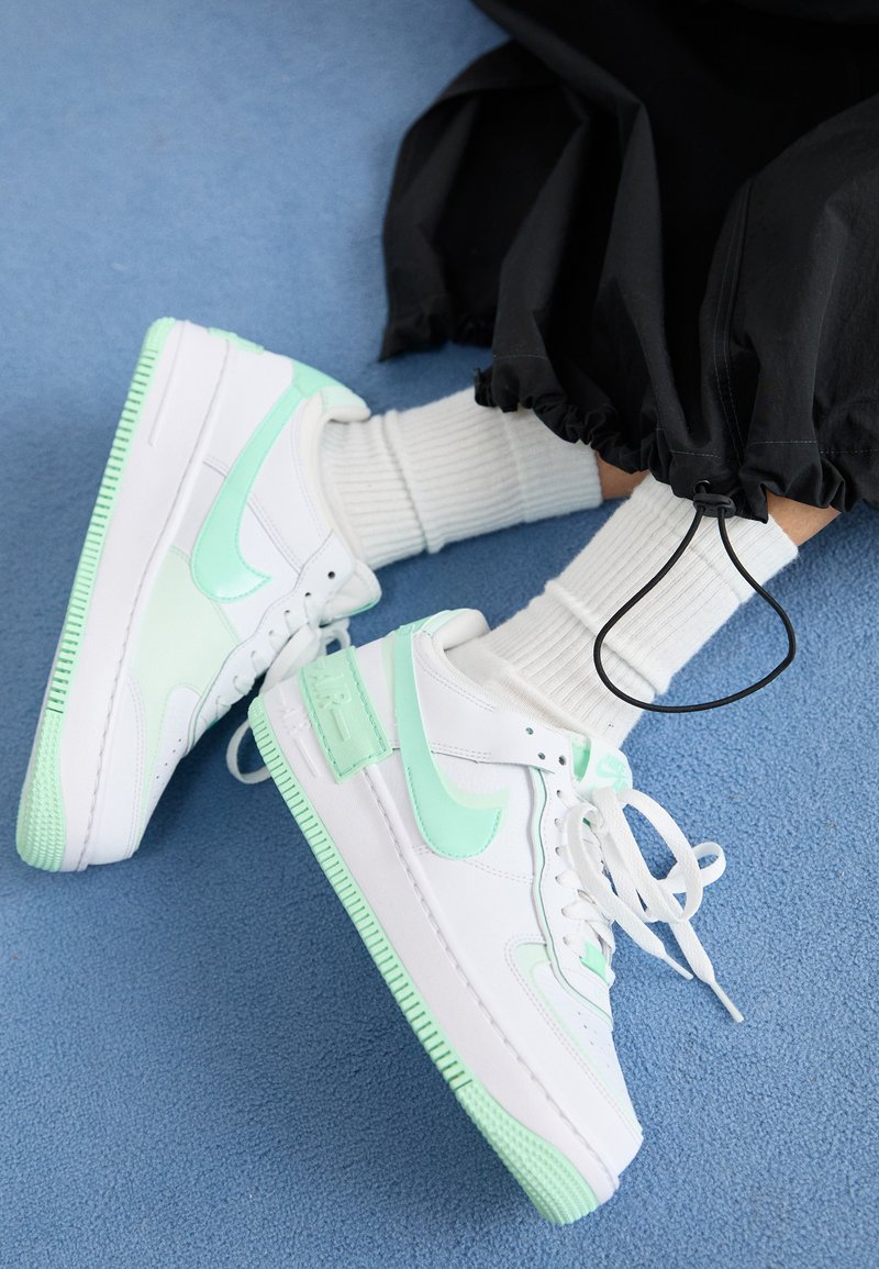 mint green zapatillas nike verde menta