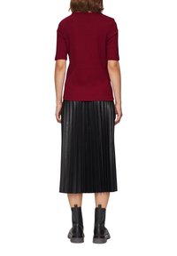 s.Oliver HALFLANGE MOUWEN - T-shirt print - rubinrot