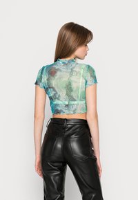 Nly by Nelly CROPPED  - T-shirt estampada - ocean abstract