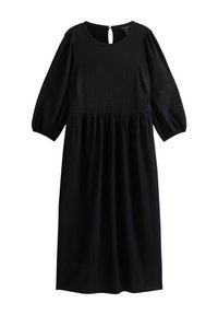 Robe noire avec un col rond, des manches trois-quarts et un dos en forme de trou de serrure. Le tissu est texturé, présentant un corsage ajusté et une jupe évasée.