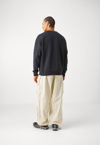 Thumbnail Image 5
