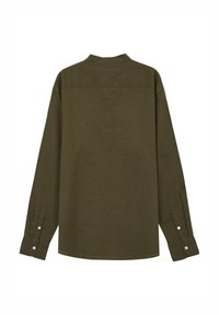 Maglietta a maniche lunghe verde oliva con colletto semplice, polsini con bottone e vestibilità comoda, caratterizzata da un tessuto testurizzato e orlo dritto.