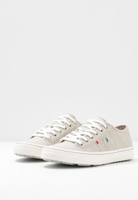 s.Oliver Trainers - light grey