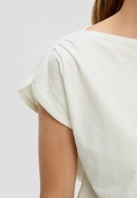 s.Oliver T-shirt basic - creme