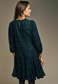 Laura Ashley Dienas kleita - green black