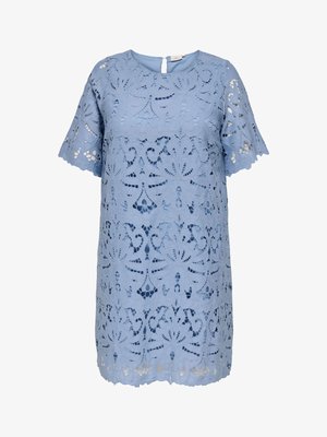 ONLY Carmakoma, CARGELINA Short - Vestido informal - faded denim
