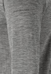 Endurance Langærmet T-shirt - mid grey melange