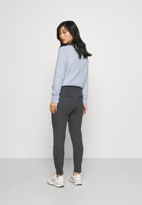 Vero Moda Petite VMEVA MR LOOSE STRING  - Calças - asphalt