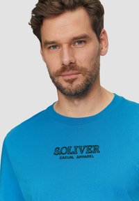 s.Oliver - T-shirt z nadrukiem