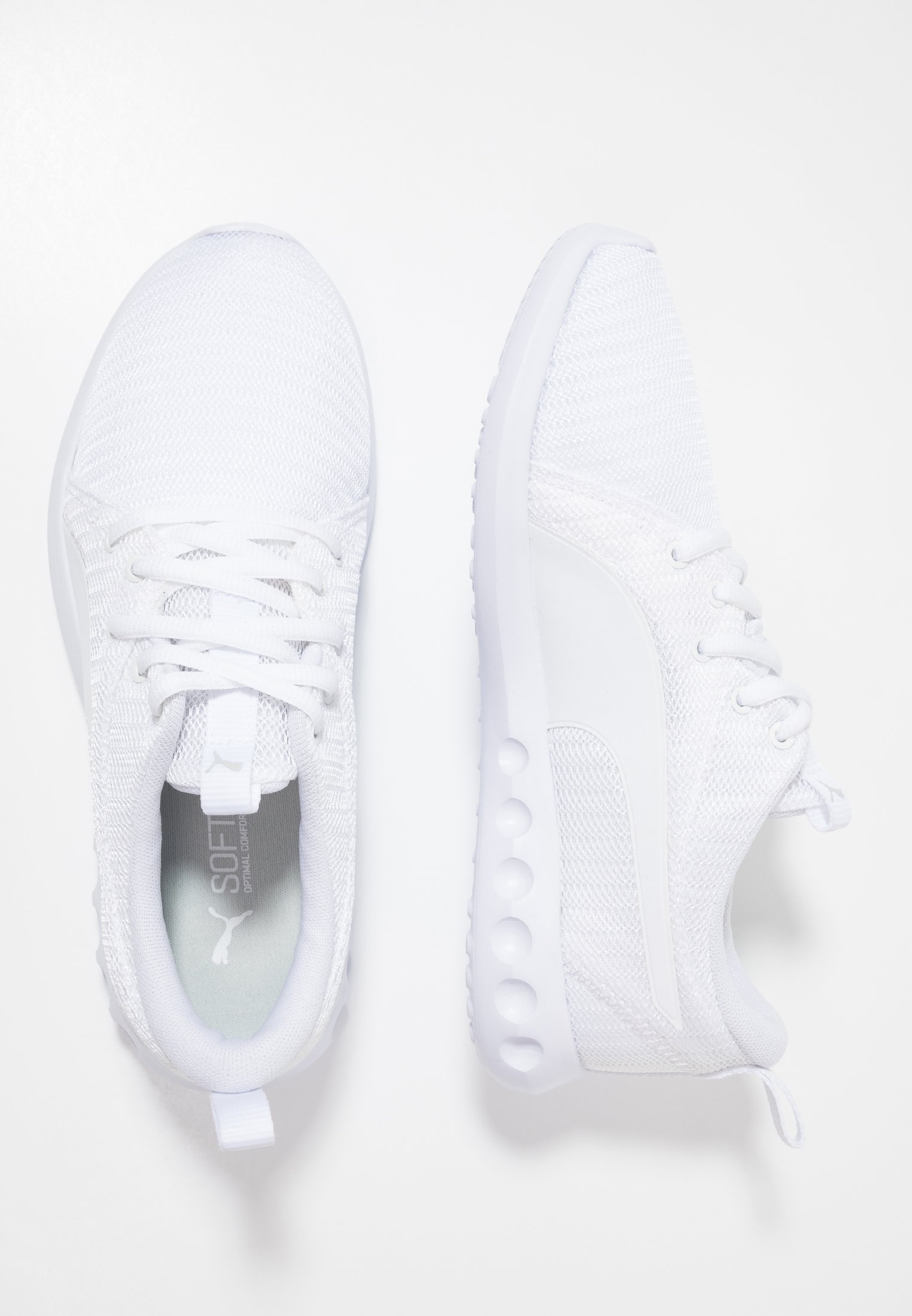 puma white running shoes