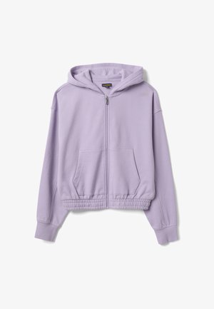 Hellviolette Zip-Hoodie mit Fronttaschen, elastischem Bund, langen Ärmeln und angenähter Kapuze, flach auf weißem Hintergrund liegend.