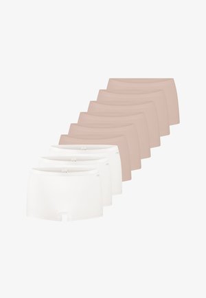 Zestaw ośmiu par damskich hipsterskich majtek w odcieniach bieli i beżu, wykonanych z miękkiego materiału, z gładkim pasem i minimalistycznym designem.