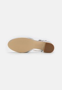 Anna Field Wide Fit LEATHER - Pumps - silver