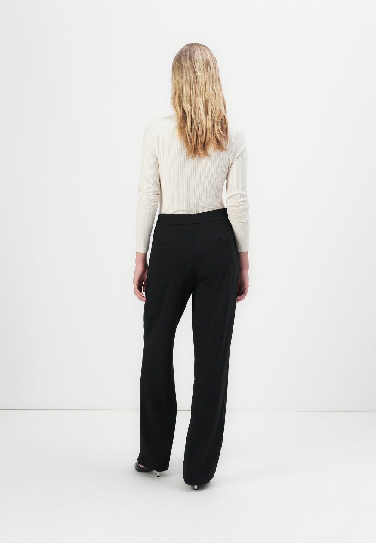 ONLRENAL CLEAN STRAIGHT PANT