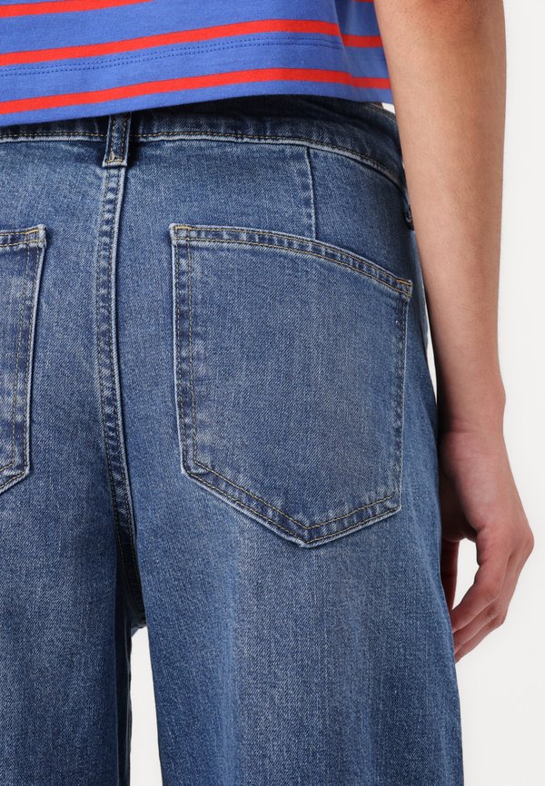 WIDE LEG CROP REESA SEAMED - Wide Leg2