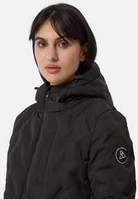 CASH-MERE PADDED MIT KAPUZE - Vinterjacka - schwarz