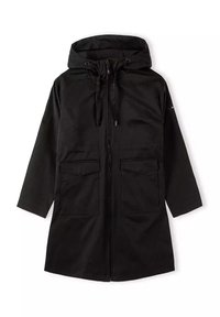 Czarny płaszcz z kapturem wykonany z gładkiego materiału, z przednim zamkiem błyskawicznym, dwoma dużymi kieszeniami na klatce piersiowej oraz luźnym krojem z szerokimi rękawami.