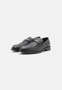 BOSS TAYIL GRPRHW - Paelteta kingad - black
