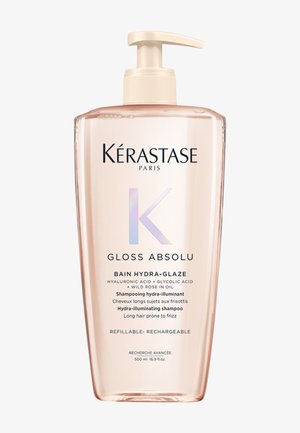 Kérastase Gloss Absolu Hydra-Illuminating sjampoflaske med pumpe, designet for langt, krusete hår, med hyaluronsyre og glykolsyre, 500 ml.