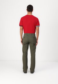 Tommy Hilfiger DENTON STRUCTURE - Chinos - army green